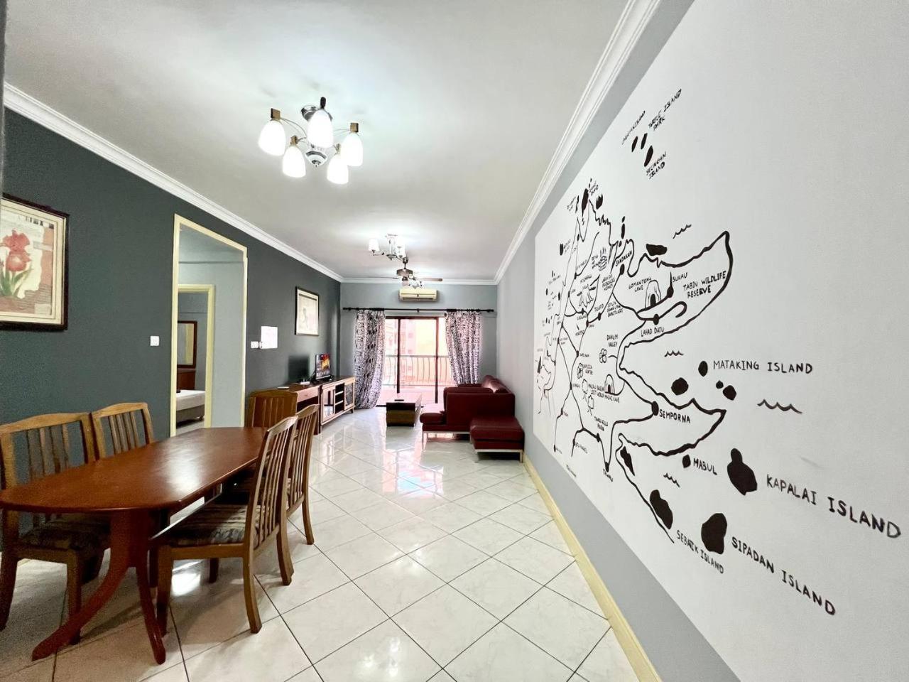 Marina Court Vacation Home 3 Bedrooms - โกตาคินาบาลู ภายนอก รูปภาพ